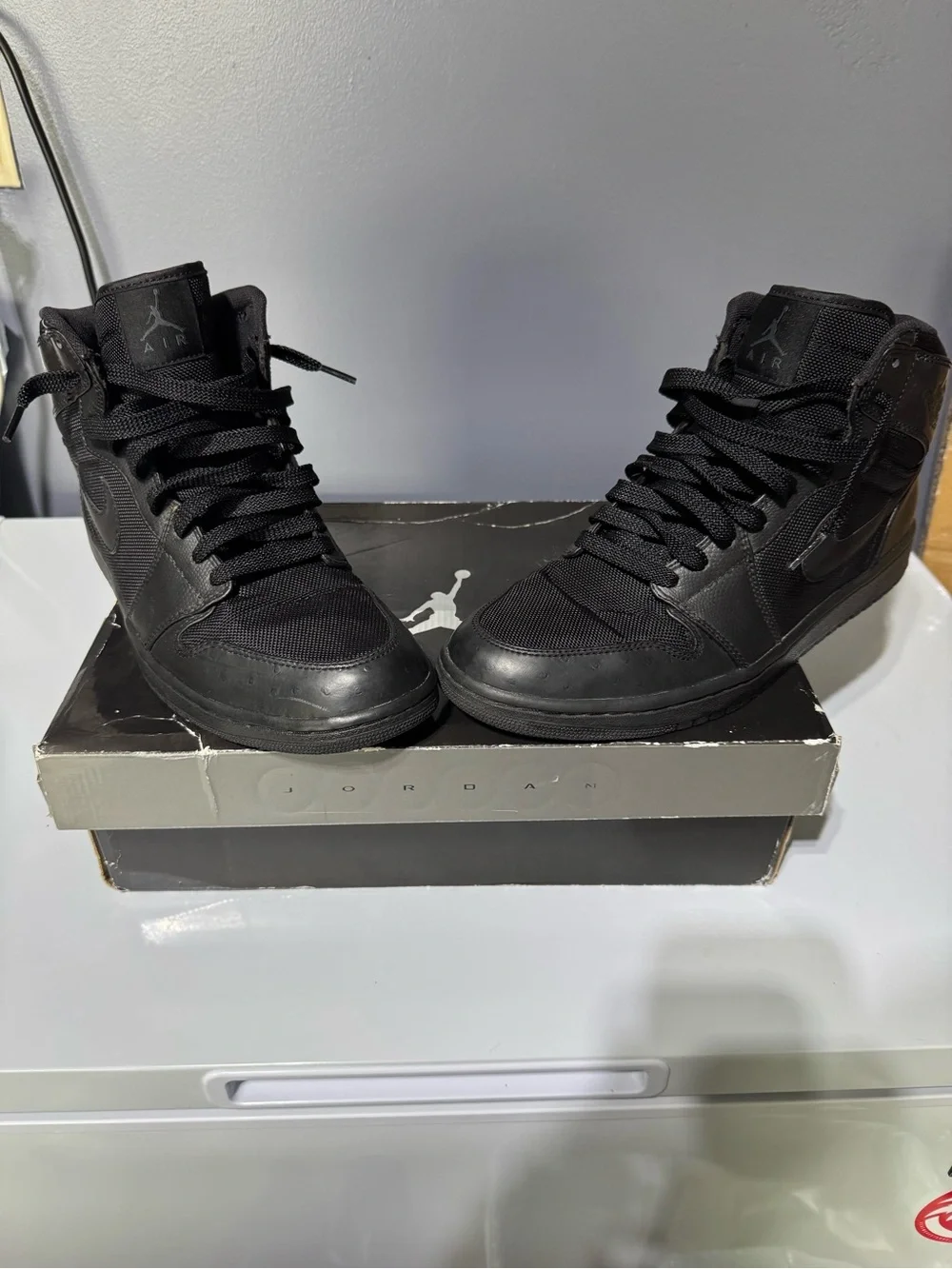 Jordan 1 retro Men’s High-Top Sneakers - Black/Black